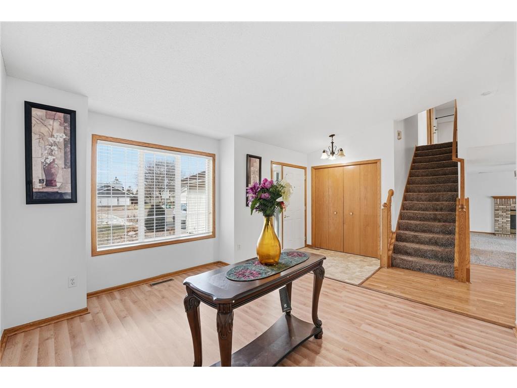 8824 Oregon Avenue N Brooklyn Park MN 55445 7002705 image4