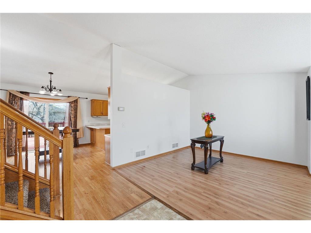 8824 Oregon Avenue N Brooklyn Park MN 55445 7065206 image8