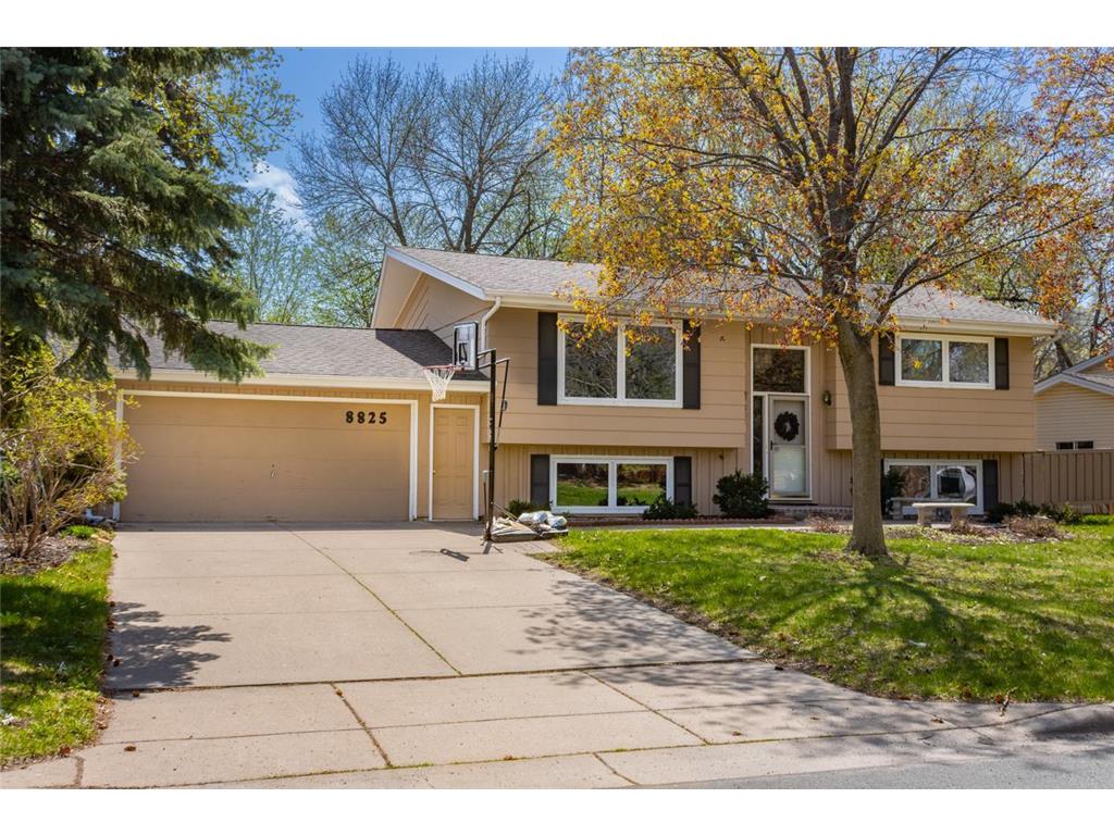 8825 31st Avenue N New Hope MN 55427 6365065 image1