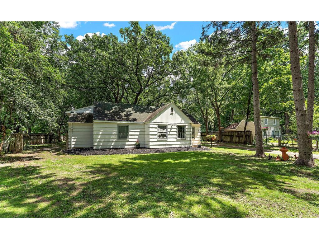 8827 Lincoln Street NE Blaine MN 55434 7020567 image2