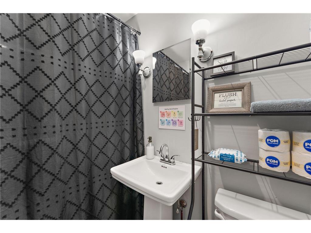 8827 Lincoln Street NE Blaine MN 55434 7020567 image23