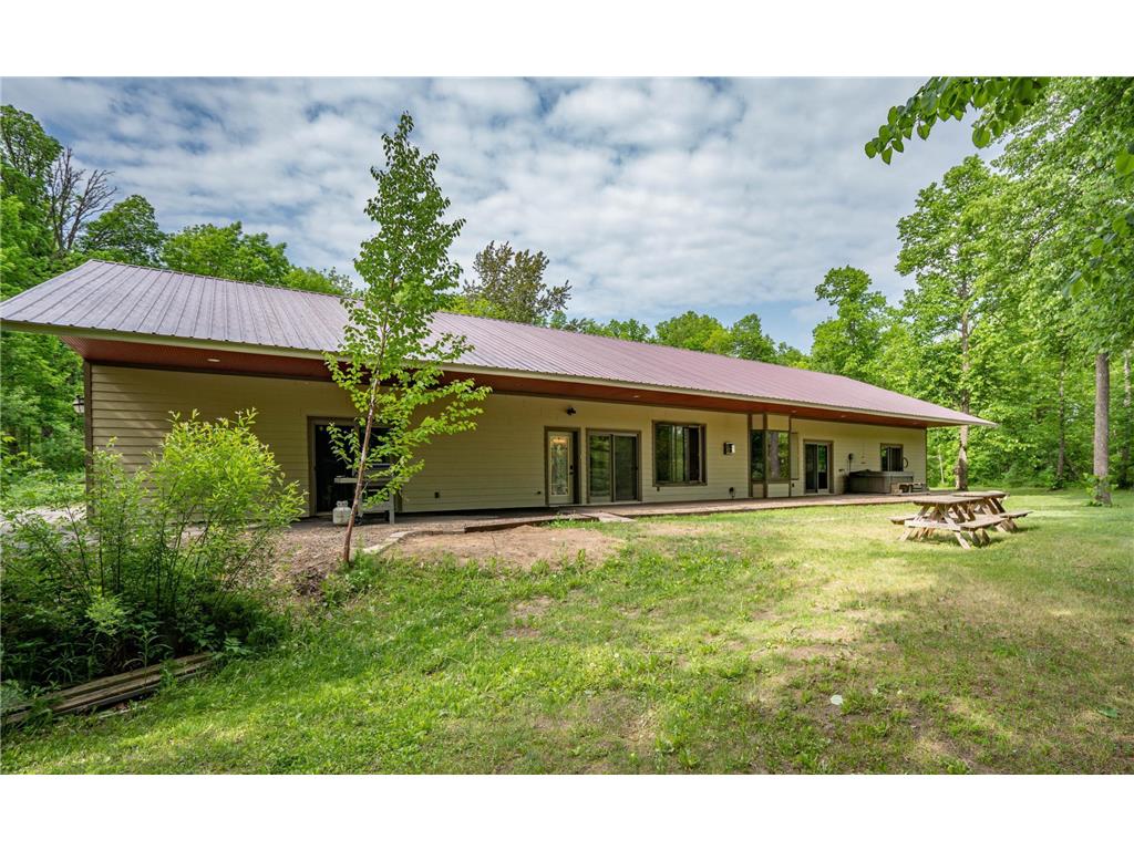 8828 1st Street N Brookston MN 55711 - St Louis River 6490163 image1