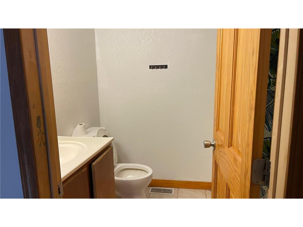 883 Sims Avenue Saint Paul MN 55106 7066767 image5