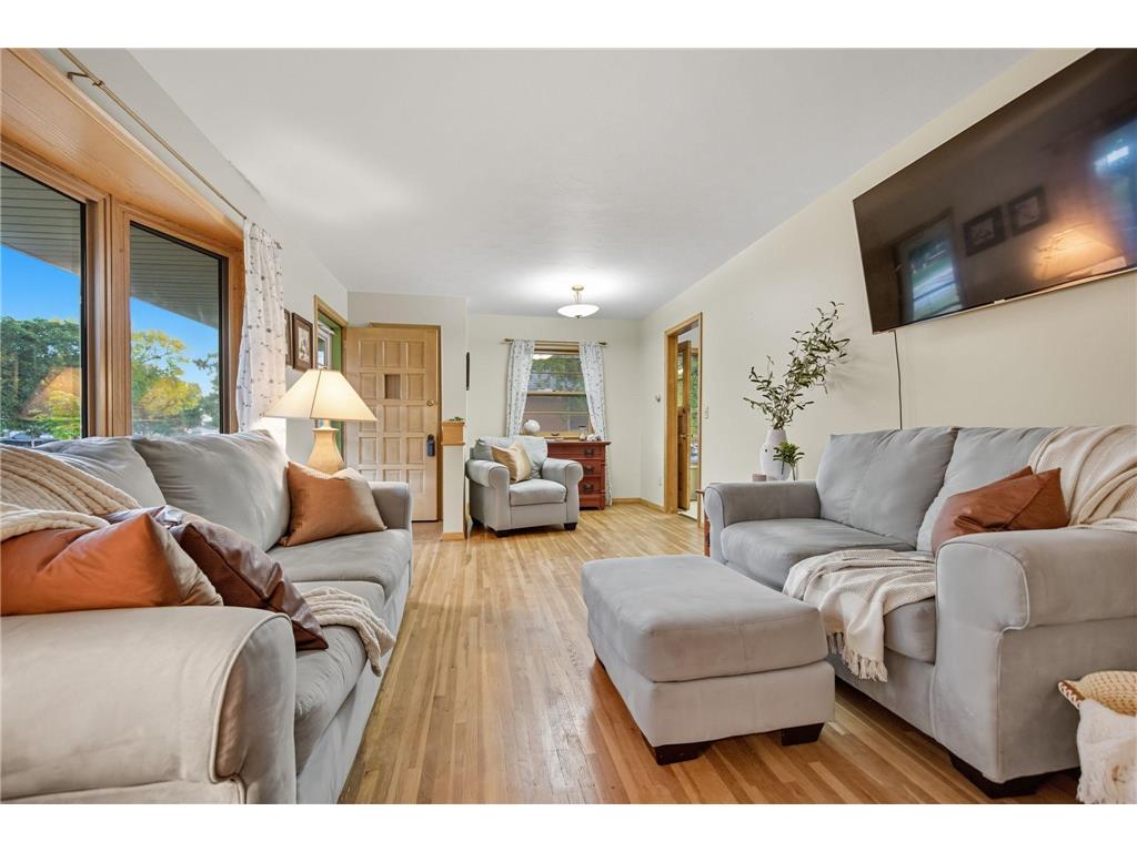 8832 Hadley Avenue S Cottage Grove MN 55016 6806528 image2