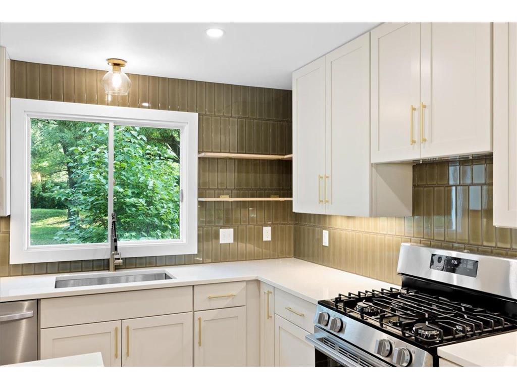 8833 Canby Court Northfield MN 55057 - Union Lake 7111546 image27