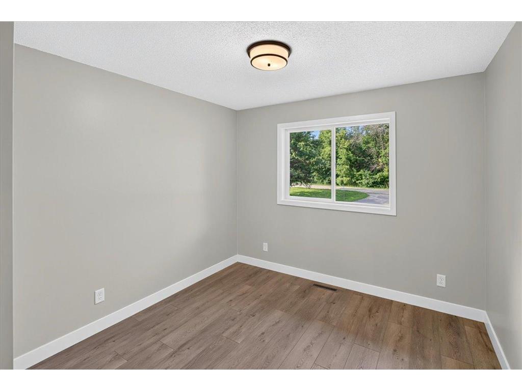 8833 Canby Court Northfield MN 55057 - Union Lake 7111546 image33