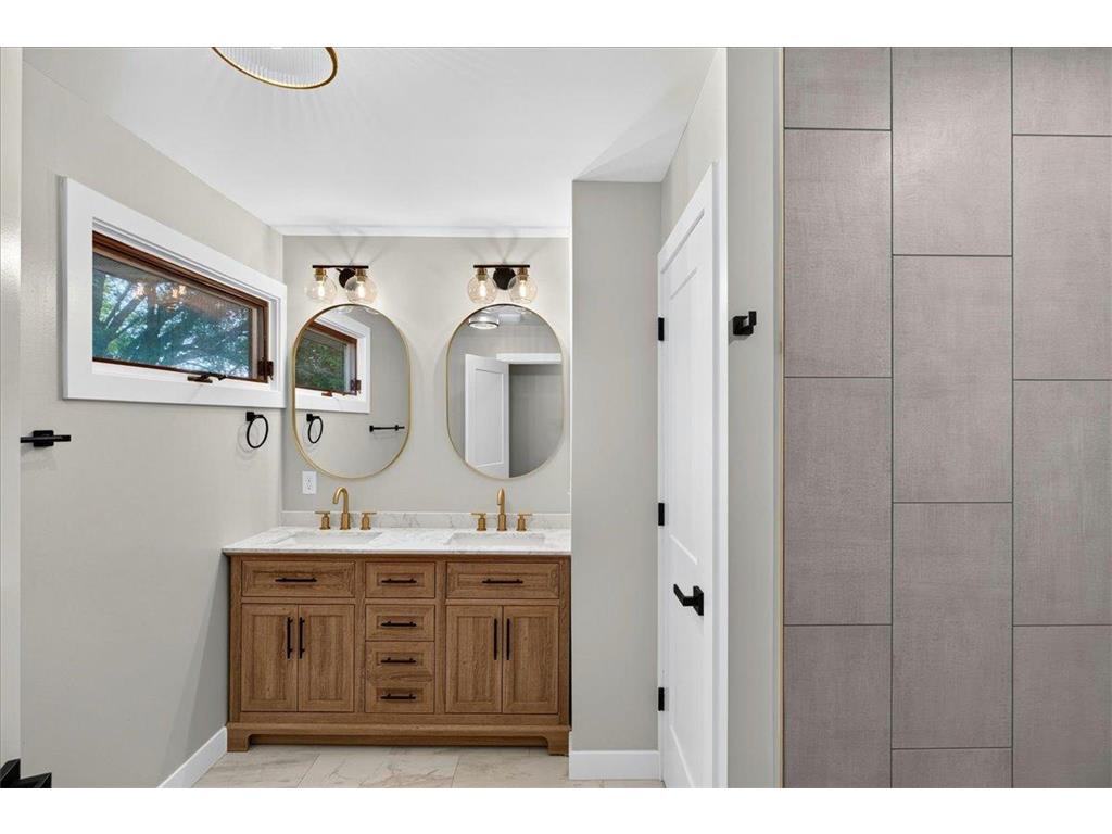 8833 Canby Court Northfield MN 55057 - Union Lake 7111546 image49