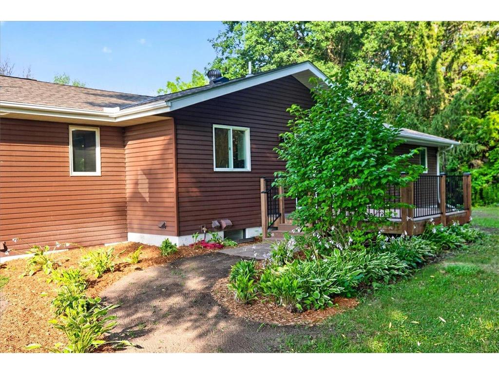 8833 Canby Court Northfield MN 55057 - Union Lake 7111546 image7
