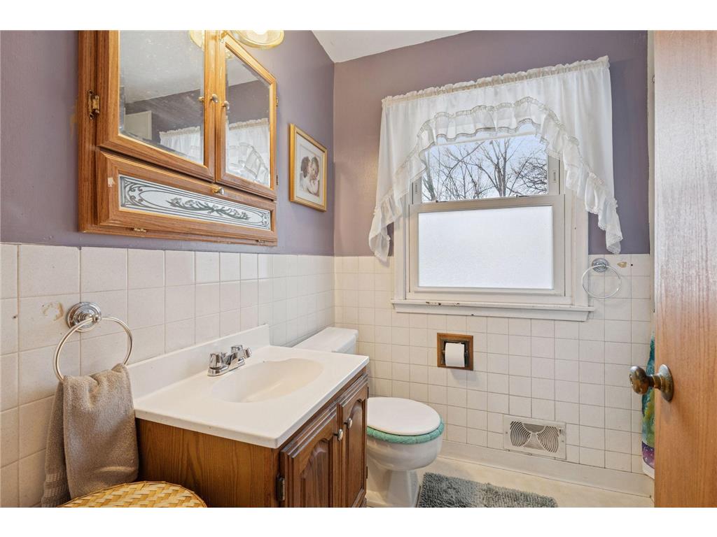 8836 James Avenue S Bloomington MN 55431 6822332 image20