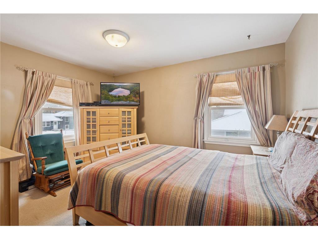 8836 James Avenue S Bloomington MN 55431 6822332 image22