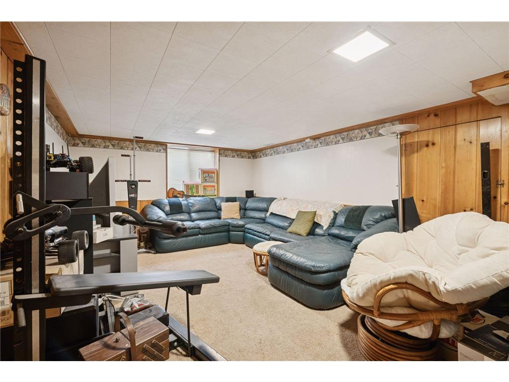 8836 James Avenue S Bloomington MN 55431 6822332 image26