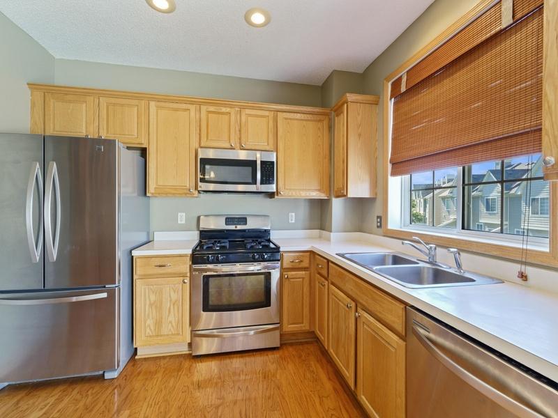 8839 Brunell Way #1802 Inver Grove Heights MN 55076 6103021 image1