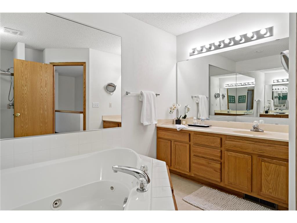 8839 Hastings Circle NE Blaine MN 55449 7041065 image22