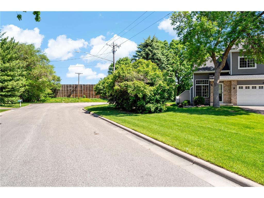 8839 Hastings Circle NE Blaine MN 55449 7041065 image40