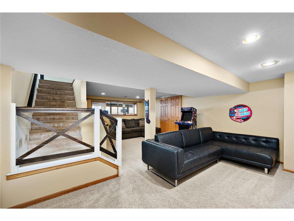 8839 N Shore Trail N Forest Lake MN 55025 - Forest 7032690 image33