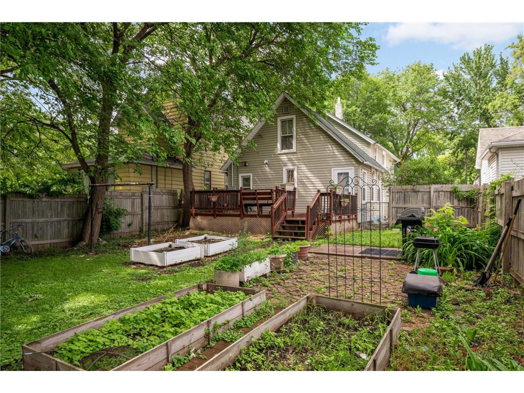 884 Conway Street Saint Paul MN 55106 7067774 image26