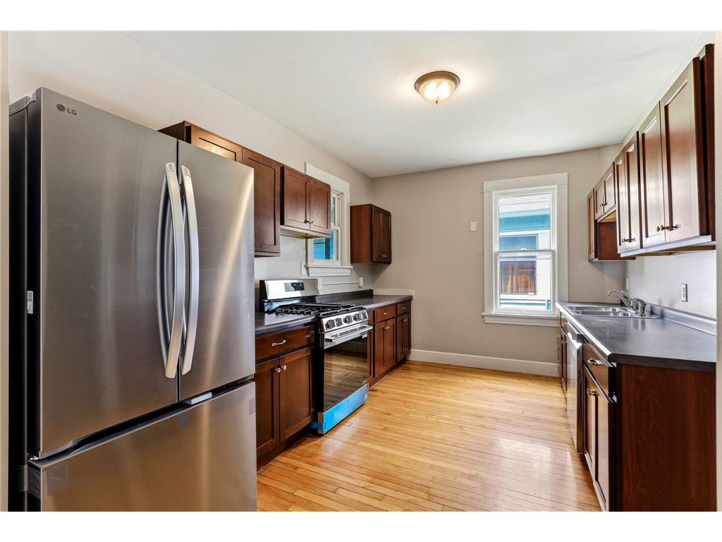 884 Iglehart Avenue Saint Paul MN 55104 7106359 image16