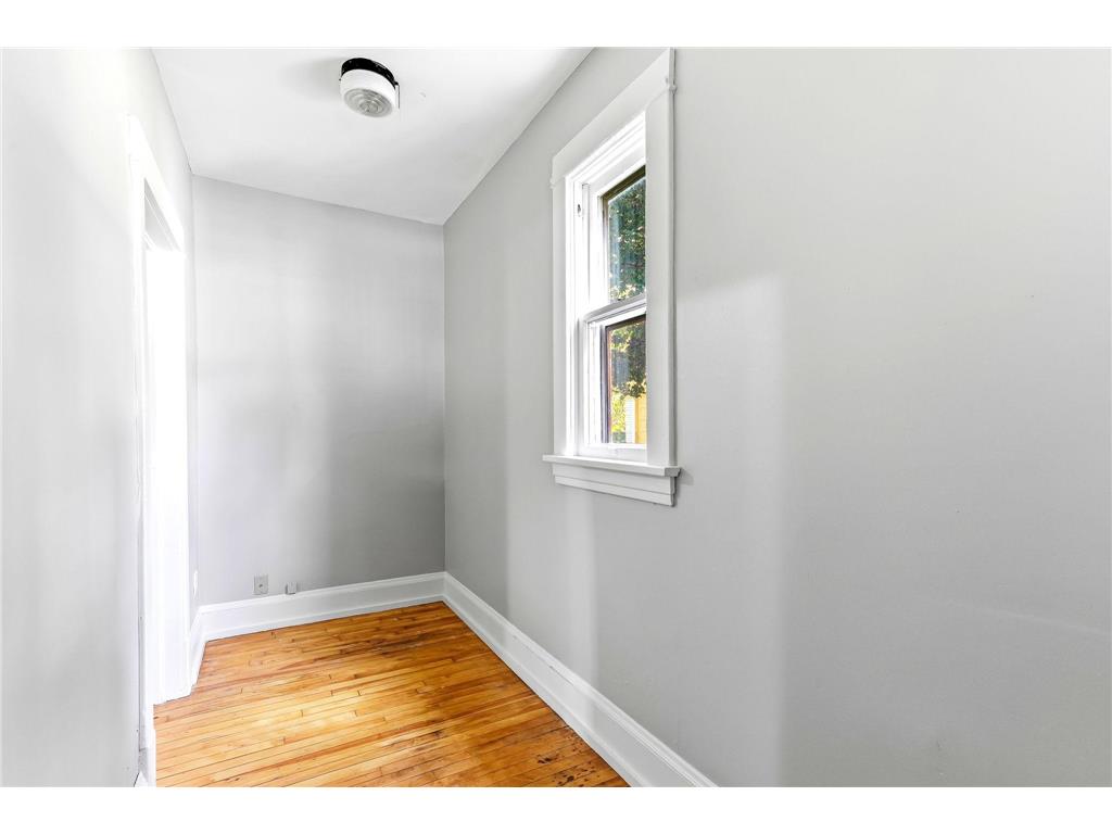 884 Iglehart Avenue Saint Paul MN 55104 7106359 image20