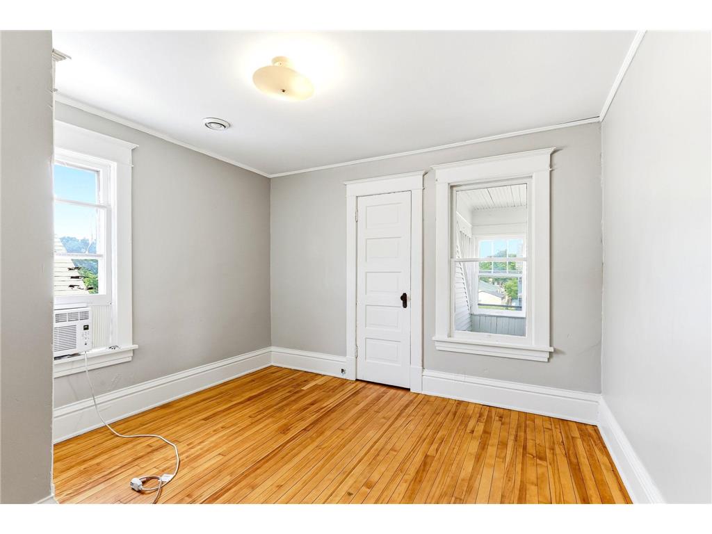 884 Iglehart Avenue Saint Paul MN 55104 7106359 image25