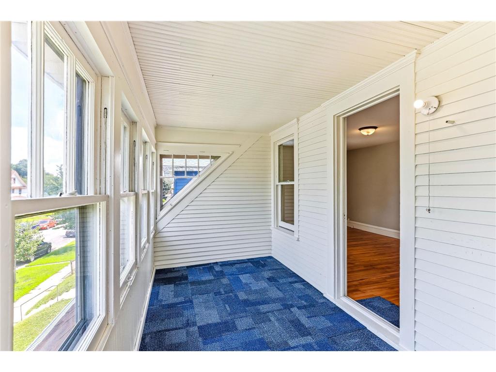 884 Iglehart Avenue Saint Paul MN 55104 7106359 image31