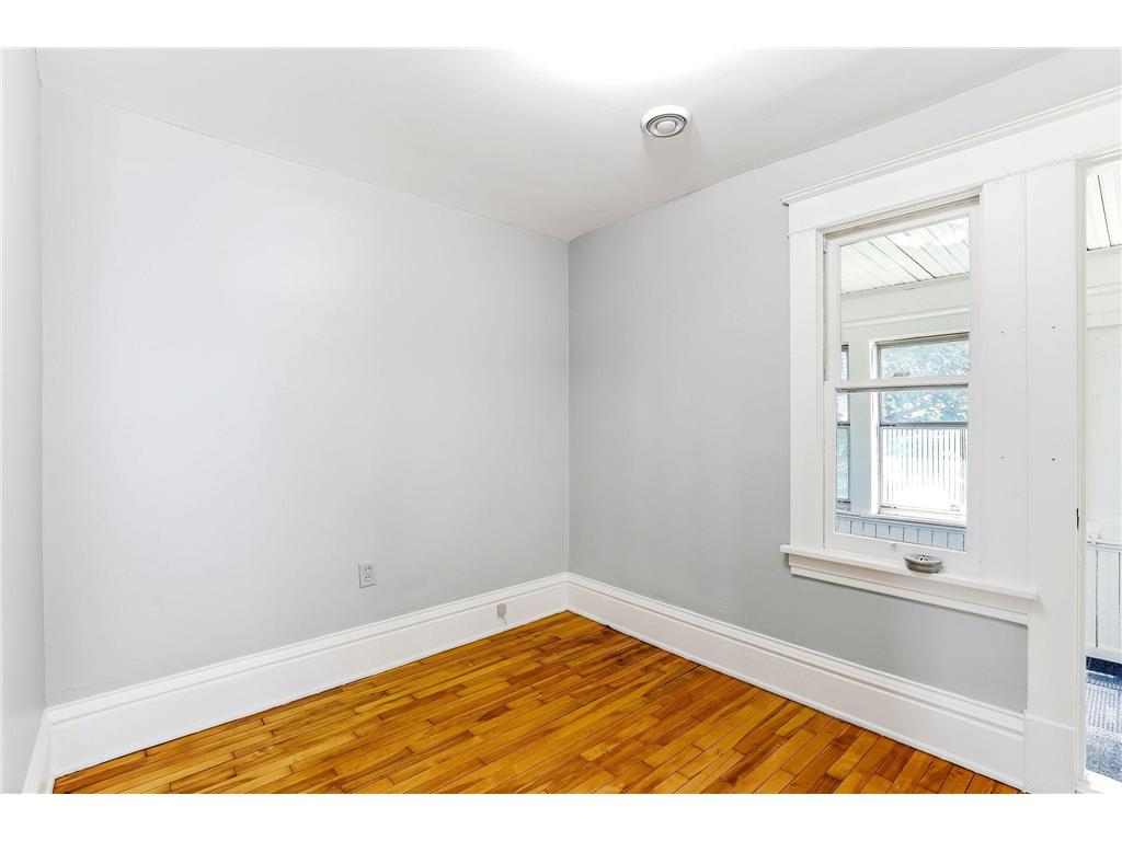 884 Iglehart Avenue Saint Paul MN 55104 7106359 image35
