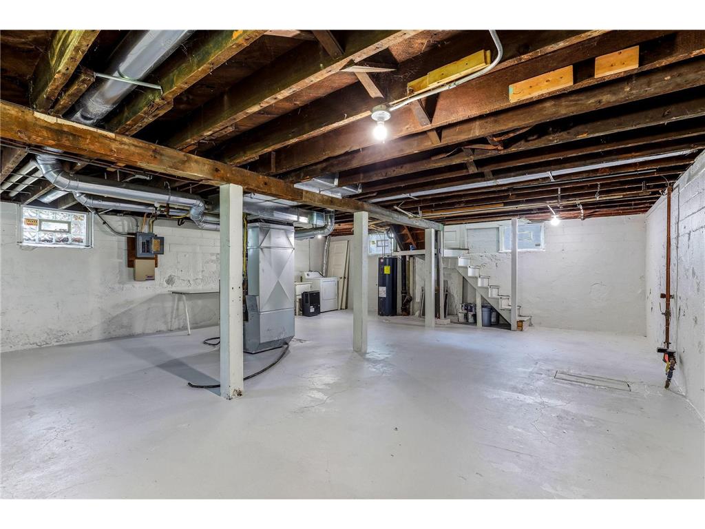 884 Iglehart Avenue Saint Paul MN 55104 7106359 image43