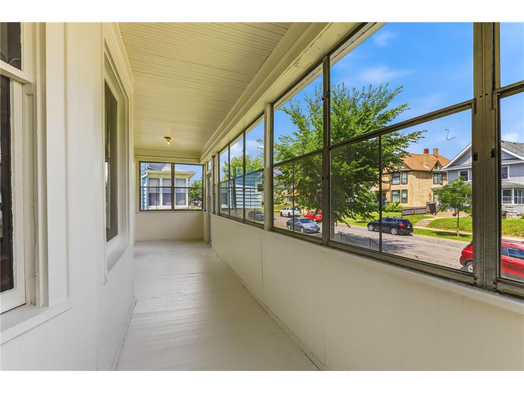 884 Iglehart Avenue Saint Paul MN 55104 7106359 image5