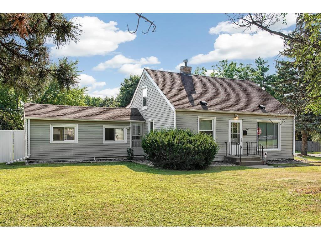 8841 Nicollet Avenue S Bloomington MN 55420 6343520 image1