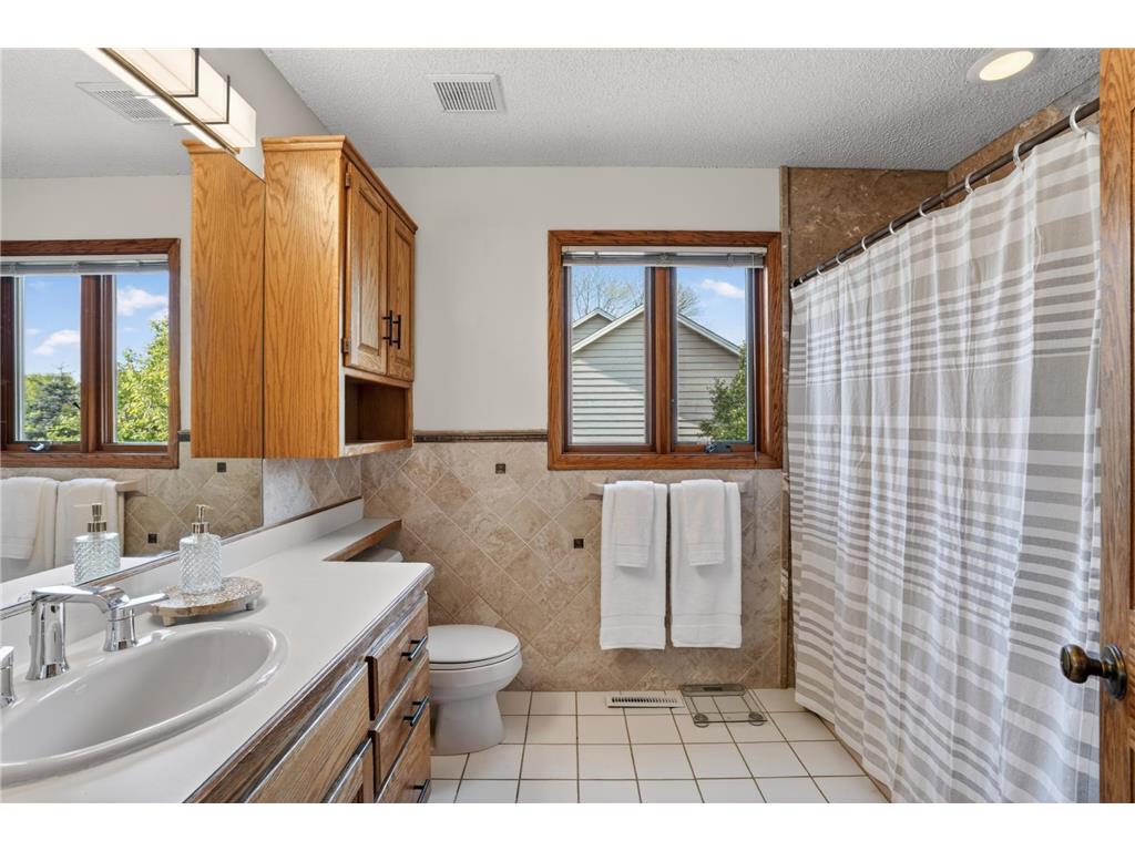 8842 Hillswick Trail Brooklyn Park MN 55443 7064940 image20