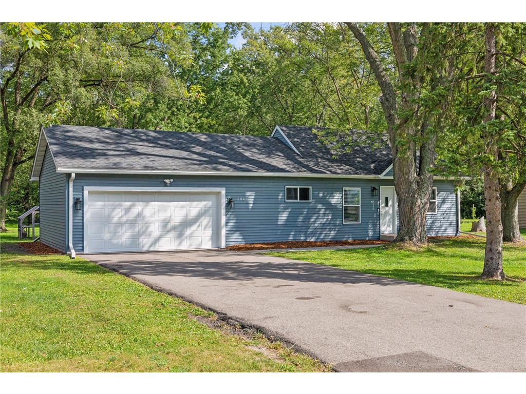 8843 Naples Street NE Blaine MN 55449 6774493 image1