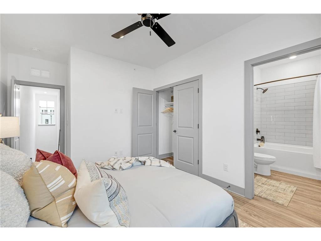 8847 Meridian Way Woodbury MN 55125 6659037 image18