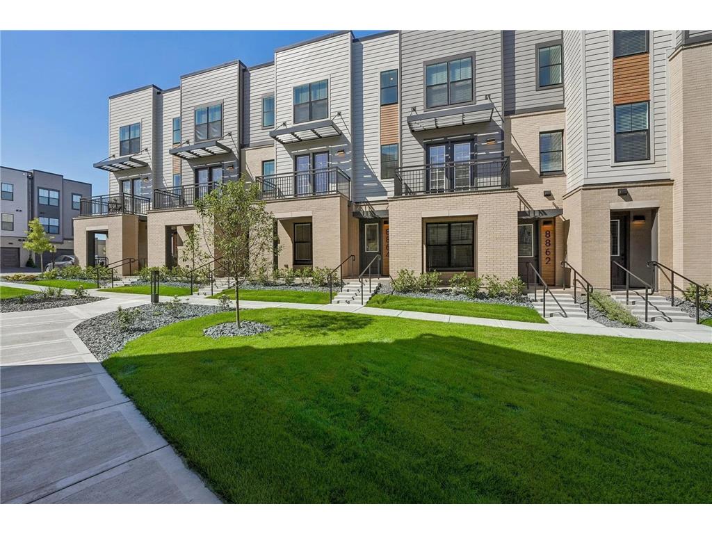 8847 Meridian Way Woodbury MN 55125 6659037 image24