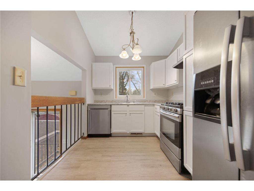 885 70th Avenue N Brooklyn Center MN 55430 6762266 image1