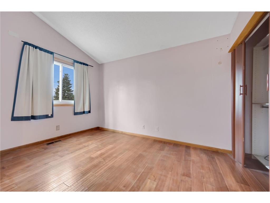 885 70th Avenue N Brooklyn Center MN 55430 6762266 image14