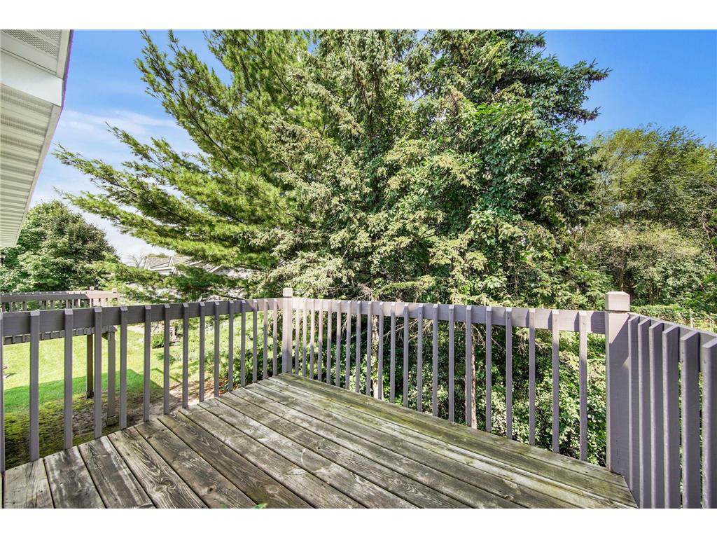 885 70th Avenue N Brooklyn Center MN 55430 6762266 image25