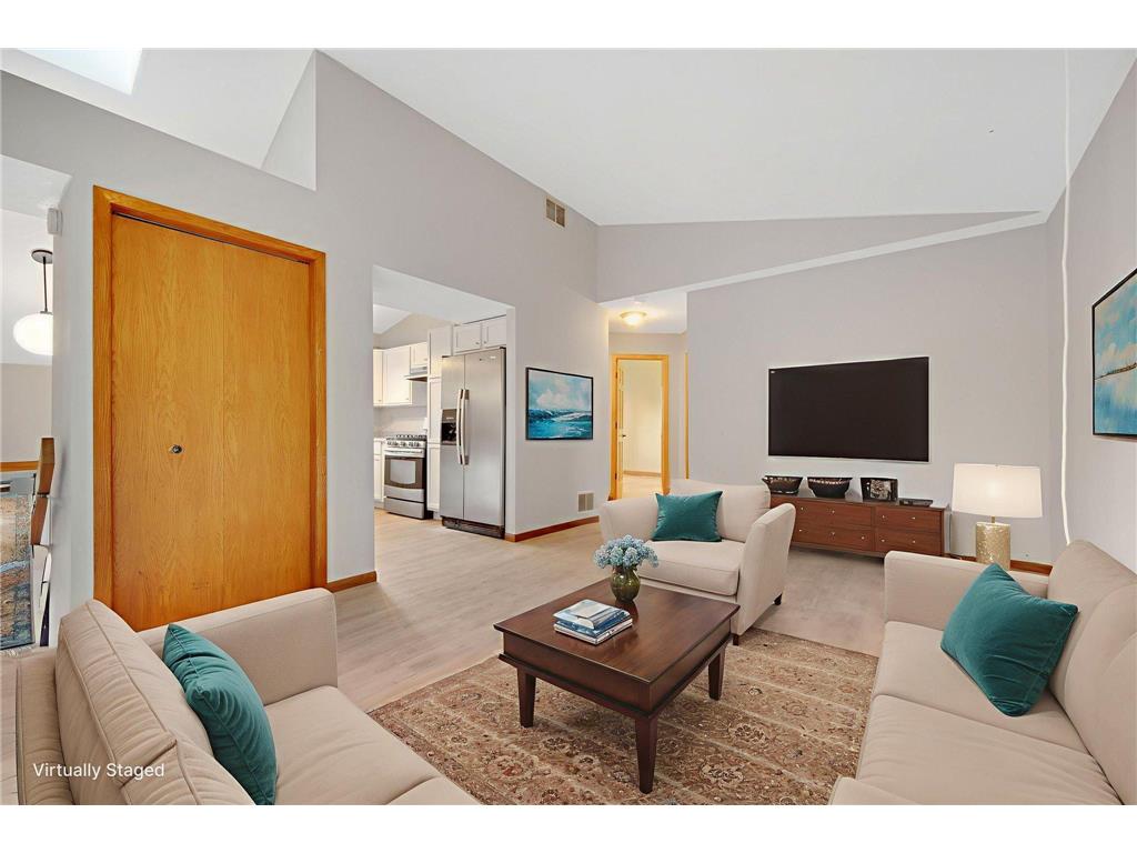 885 70th Avenue N Brooklyn Center MN 55430 6762266 image9