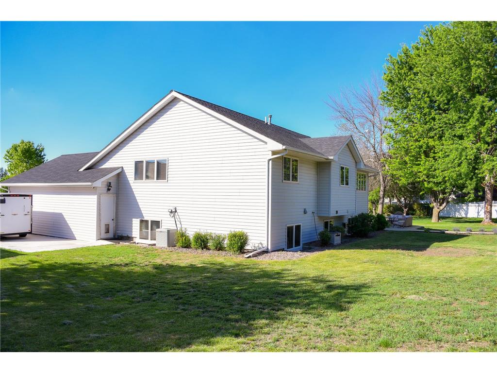 885 Briarwood Drive Worthington MN 56187 7075702 image30