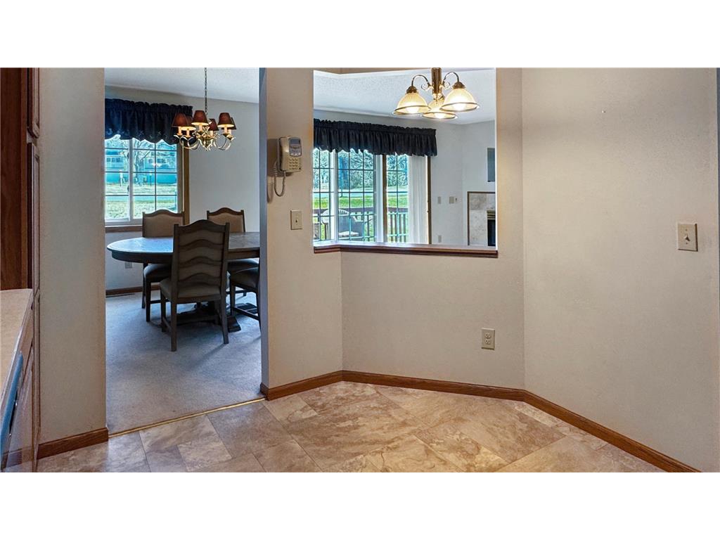 885 Kimberly Lane Chanhassen MN 55317 7060463 image11