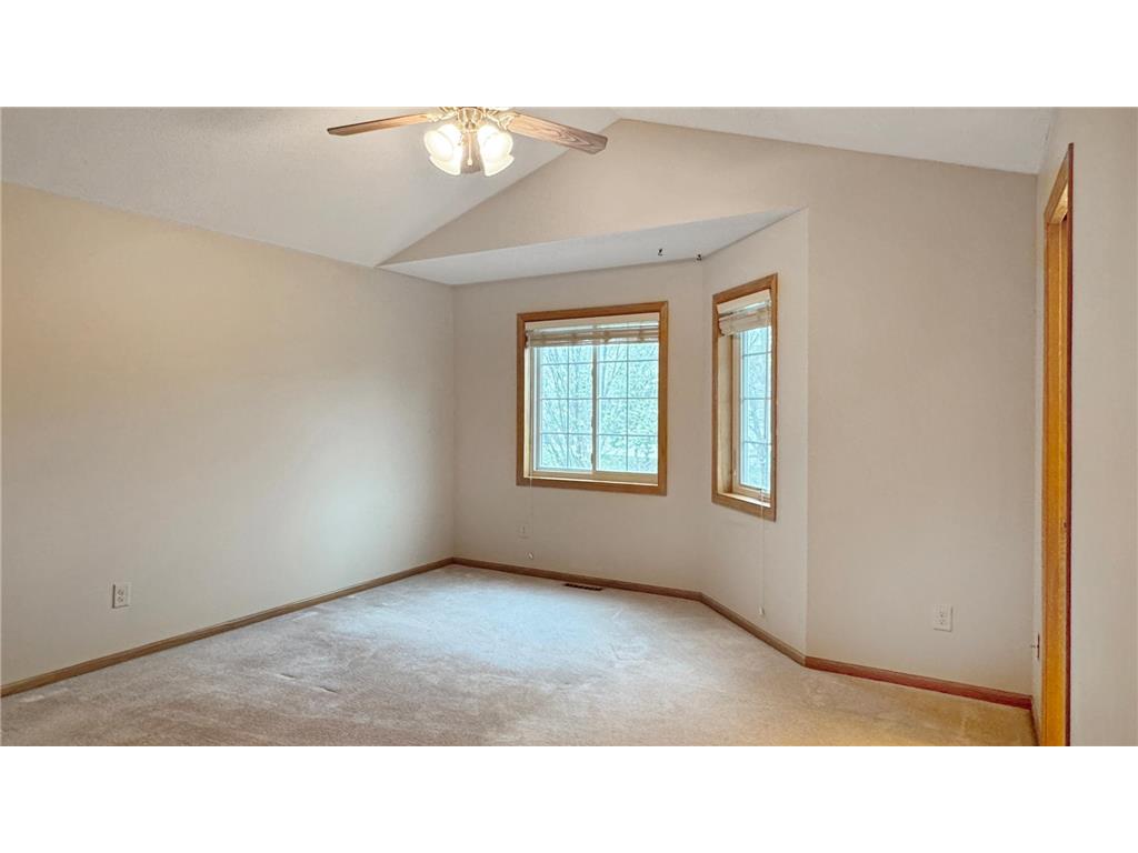 885 Kimberly Lane Chanhassen MN 55317 7060463 image15