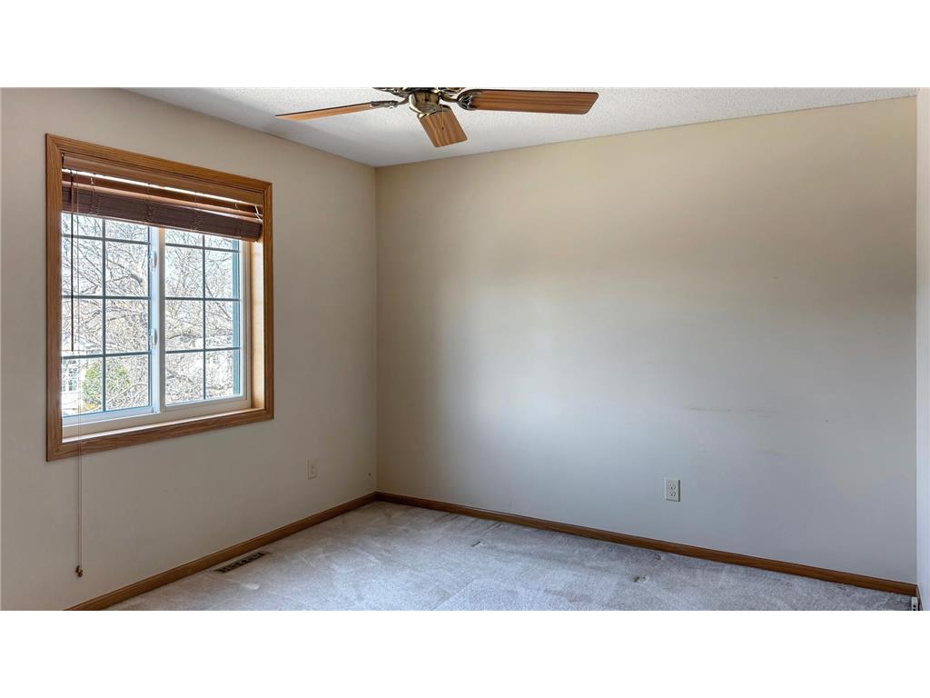 885 Kimberly Lane Chanhassen MN 55317 7060463 image19
