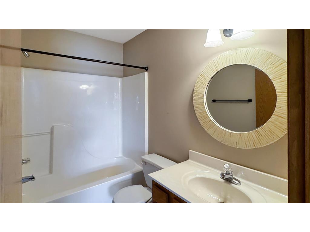 885 Kimberly Lane Chanhassen MN 55317 7060463 image20