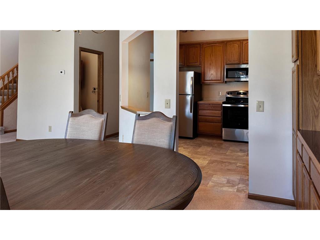 885 Kimberly Lane Chanhassen MN 55317 7060463 image9
