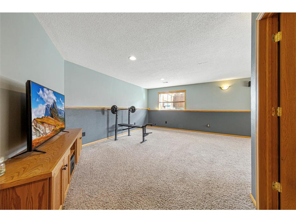 885 Lee Street NE Owatonna MN 55060 6794393 image16