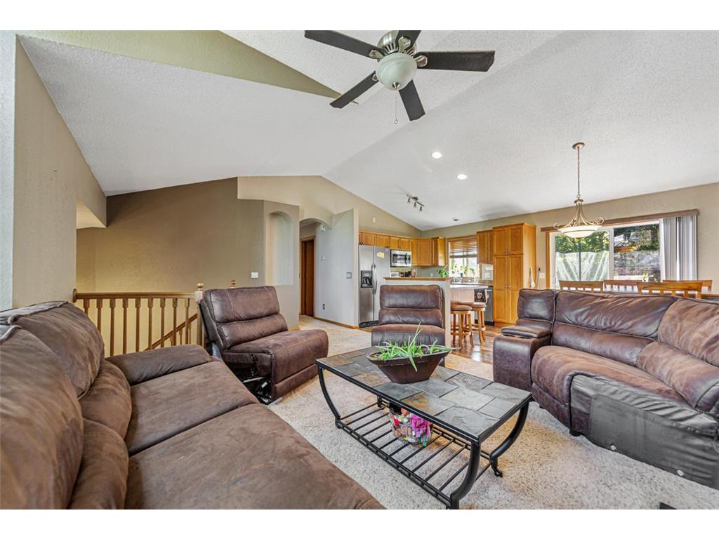 885 Lee Street NE Owatonna MN 55060 6794393 image6