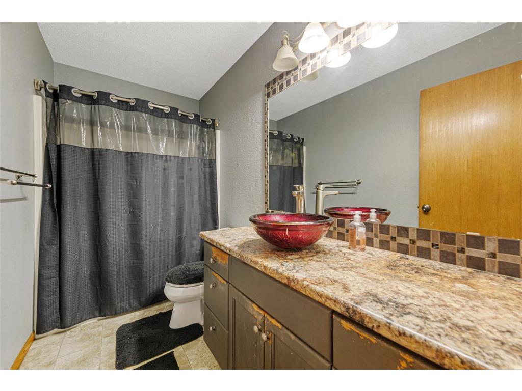 885 Lee Street NE Owatonna MN 55060 7043575 image15