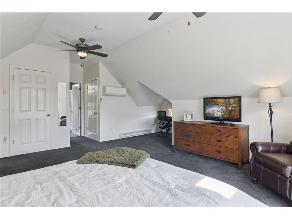 885 Linwood Avenue Saint Paul MN 55105 7023454 image54