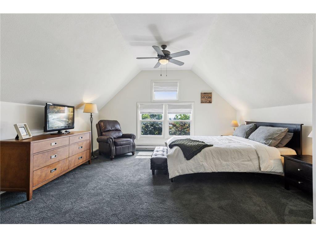 885 Linwood Avenue Saint Paul MN 55105 7023454 image55