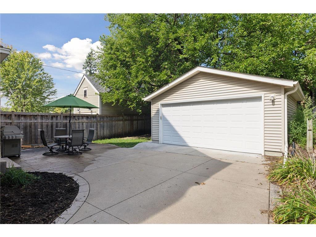 885 Linwood Avenue Saint Paul MN 55105 7023454 image69