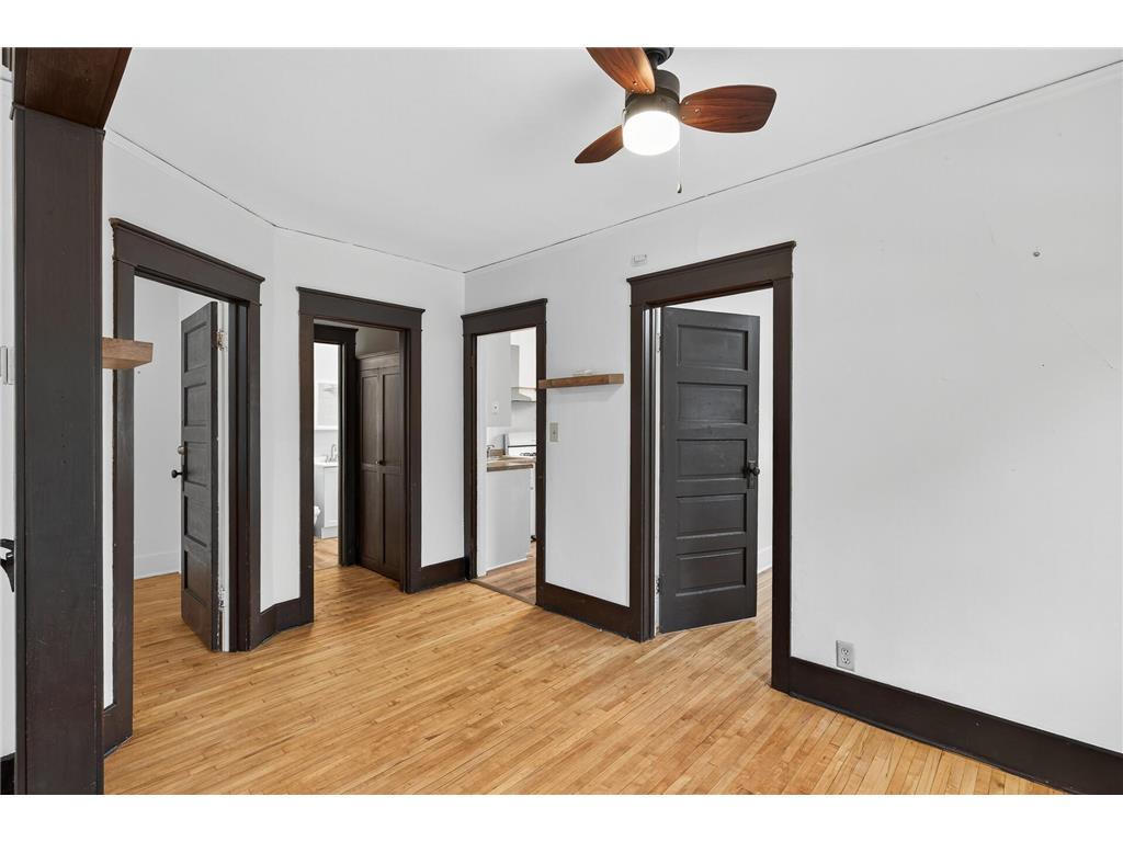 885 Ottawa Avenue West Saint Paul MN 55118 6805948 image10