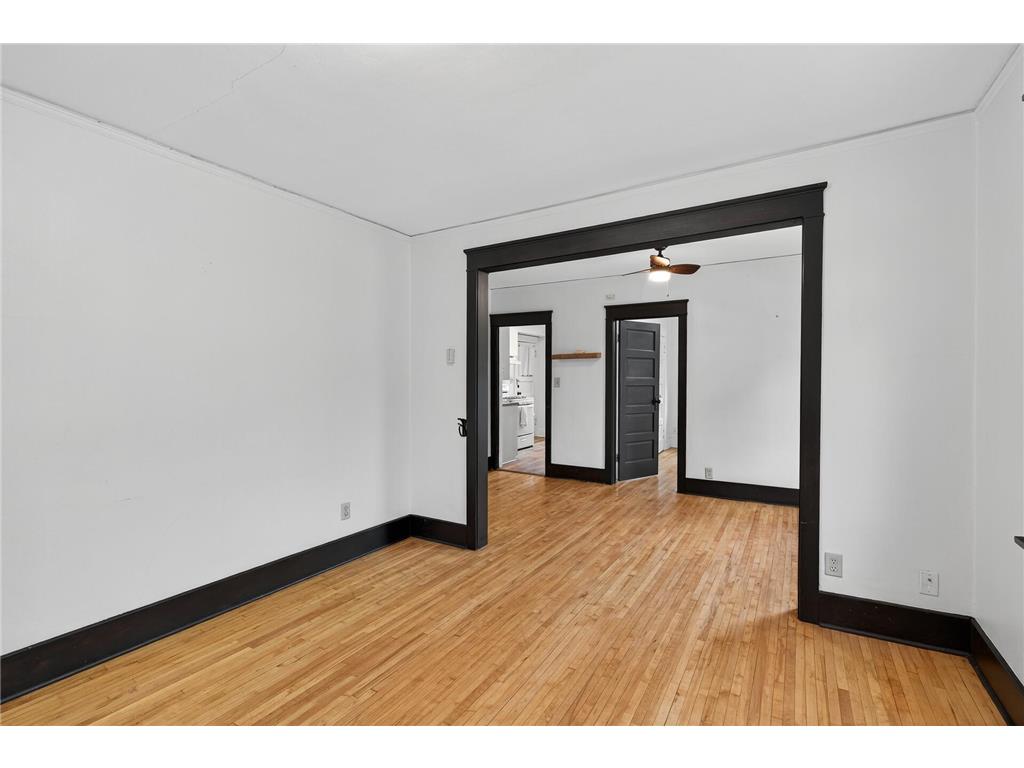 885 Ottawa Avenue West Saint Paul MN 55118 6805948 image7